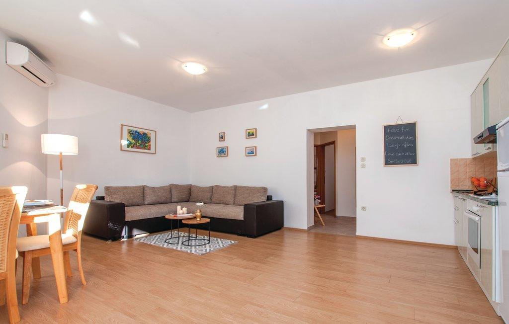 Maiv Residence - Family & Designer Suites Rogoznica  Esterno foto