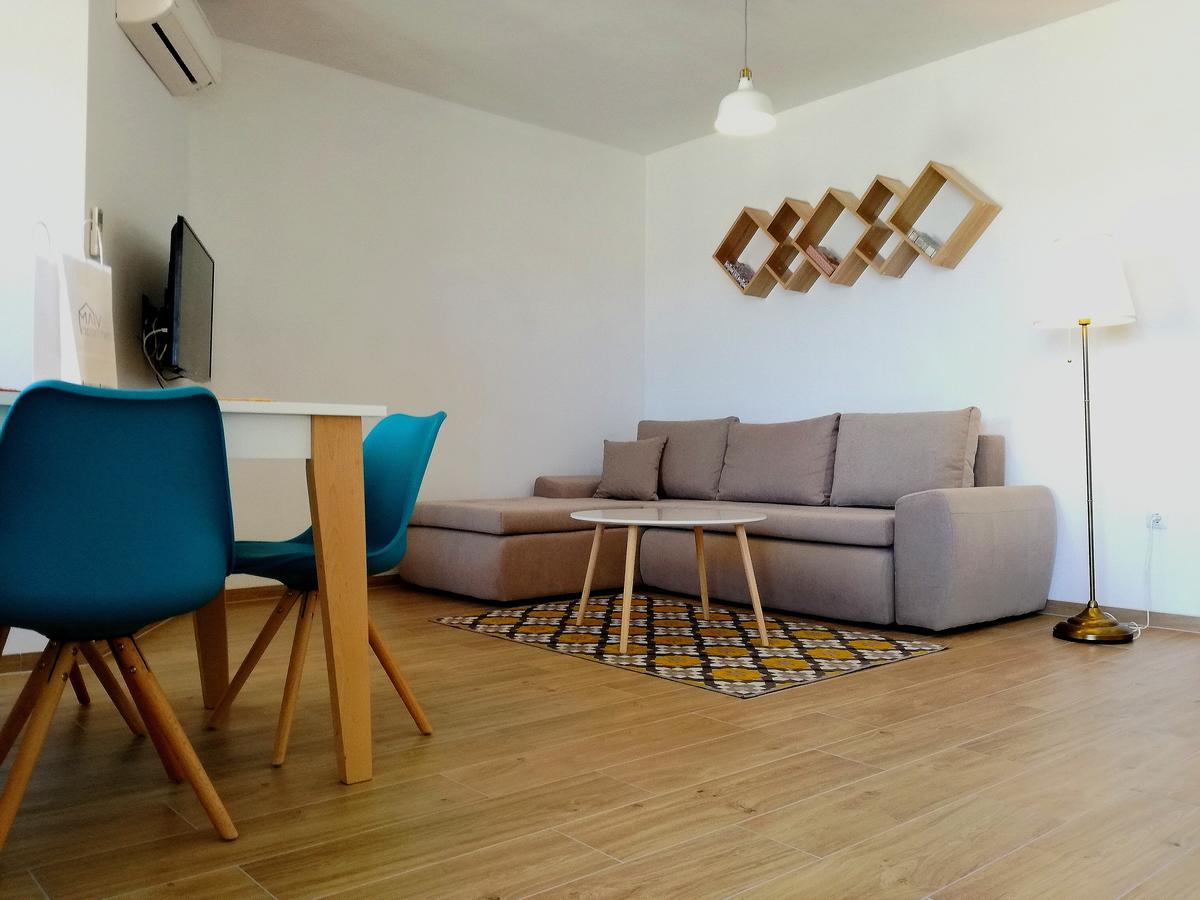 Maiv Residence - Family & Designer Suites Rogoznica  Esterno foto